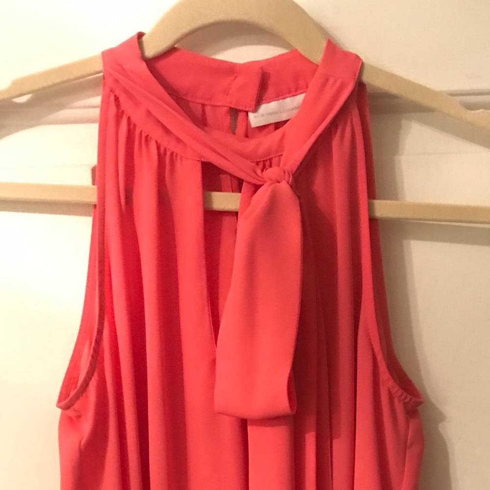 Sleeveless blouse
